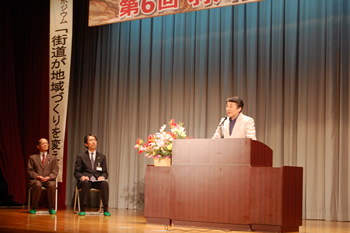 ����\����